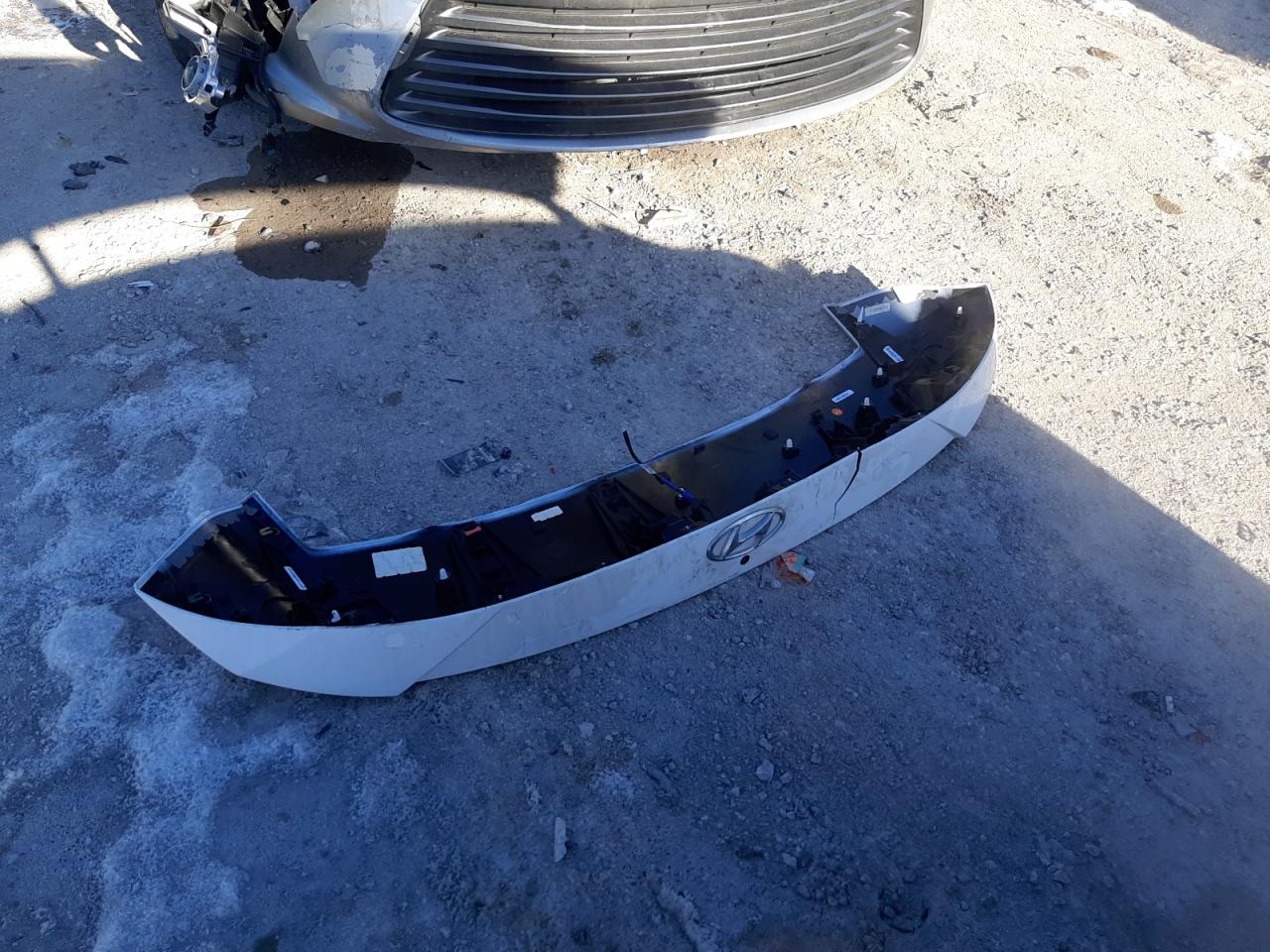 2023 HYUNDAI ELANTRA SEL VIN:5NPLM4AG7PH117804