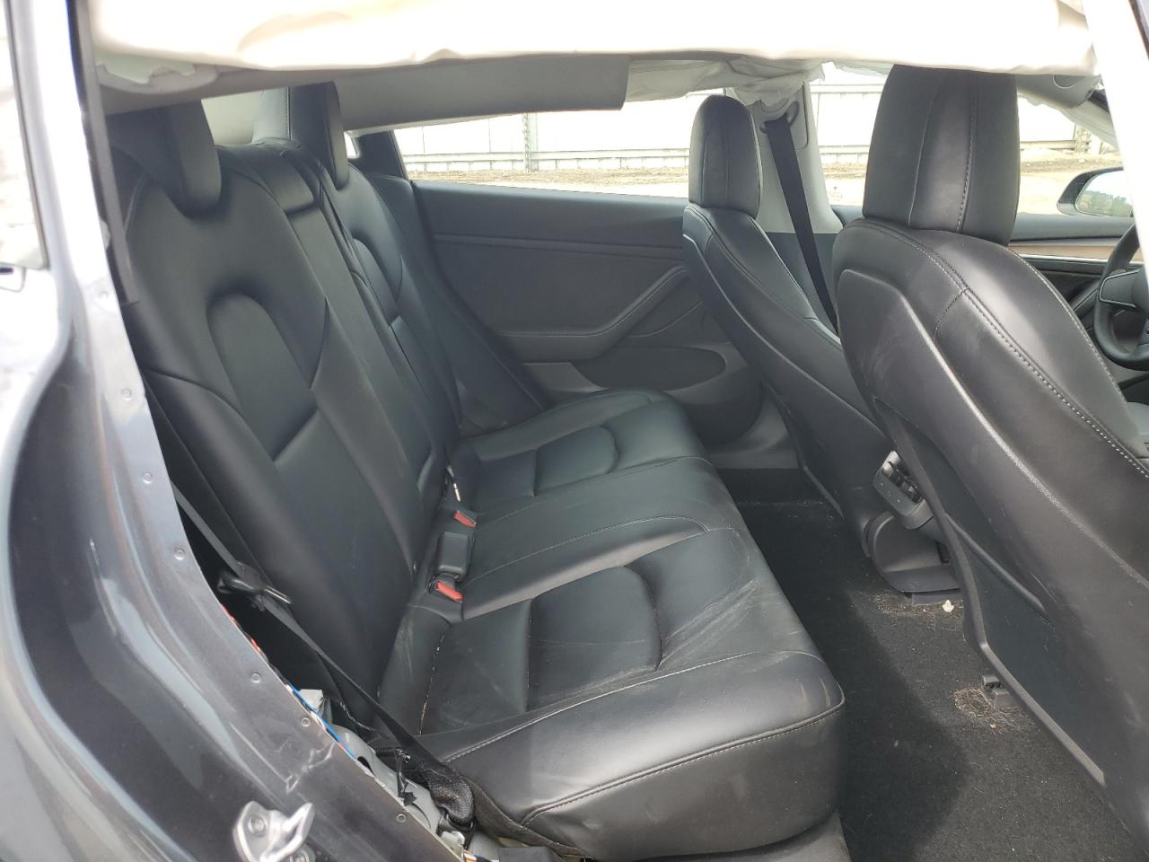 2022 TESLA MODEL 3  VIN:5YJ3E1EB3NF136274