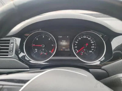 2015 Volkswagen Jetta VIN: