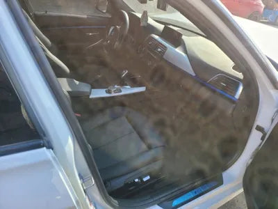 2016 BMW 320 WBA8C5104GK638365 VIN:WBA8C5104GK638365