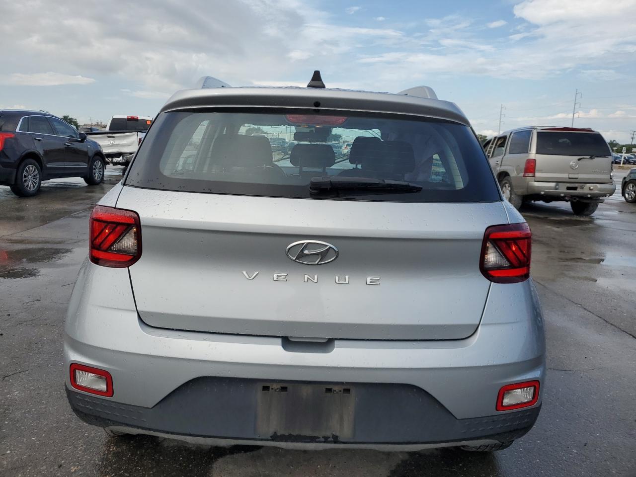 2022 HYUNDAI VENUE SEL VIN:KMHRC8A3XNU166415