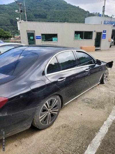 2020 Mercedes-Benz E 300 W1KZF4JBXLA758929 VIN:W1KZF4JBXLA758929