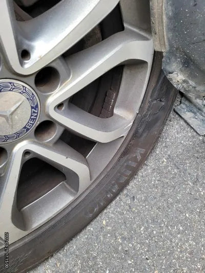 2015 Mercedes-Benz C 200 WDDWF4CB2GF242086 VIN:WDDWF4CB2GF242086