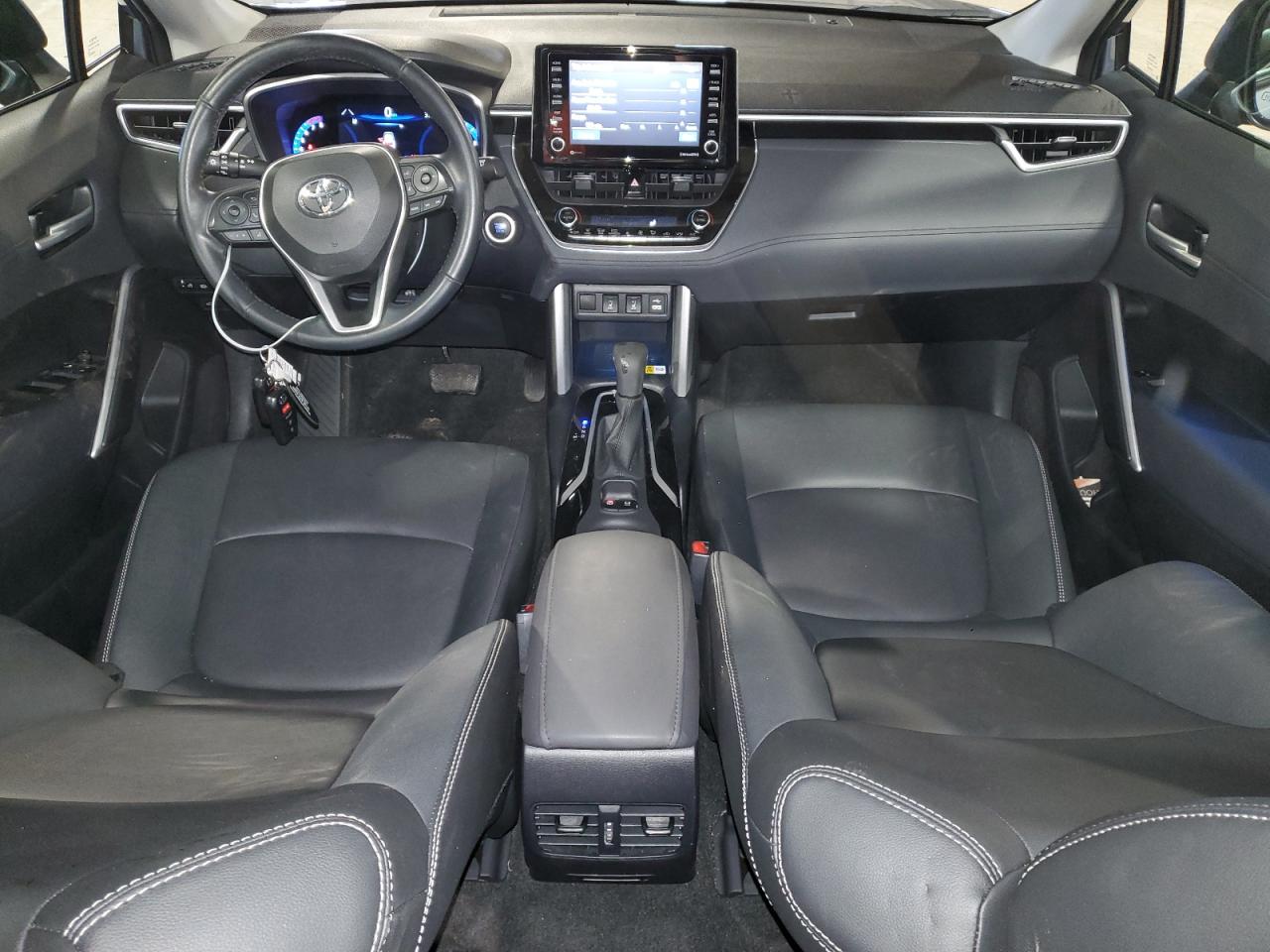 2022 TOYOTA COROLLA CROSS XLE VIN:7MUDAABG9NV038593