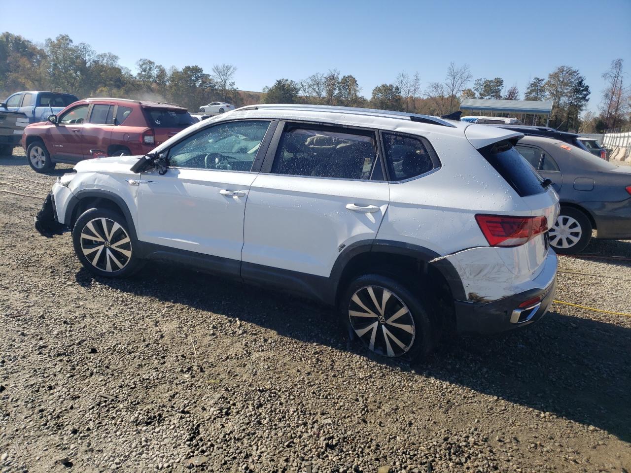 2022 VOLKSWAGEN TAOS SE VIN:3VVYX7B27NM022475