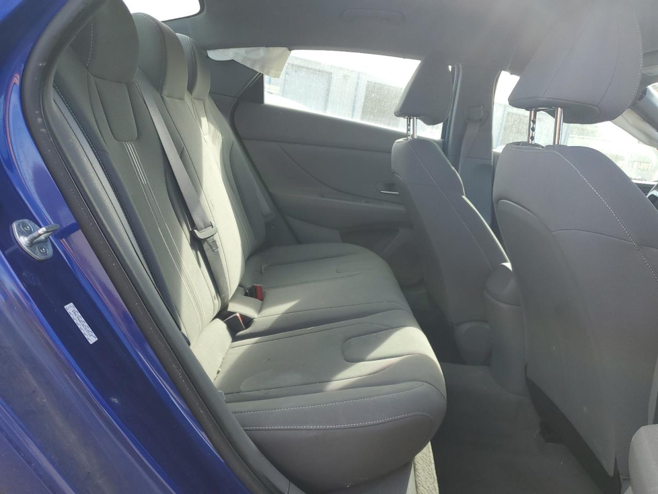 2022 HYUNDAI ELANTRA SEL VIN:KMHLM4AG1NU353315