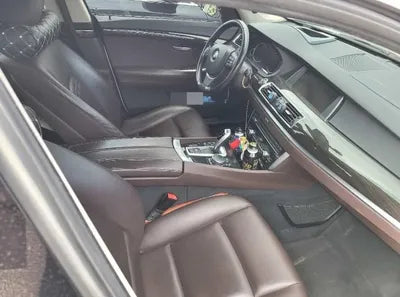 2017 Maserati GranTurismo VIN: