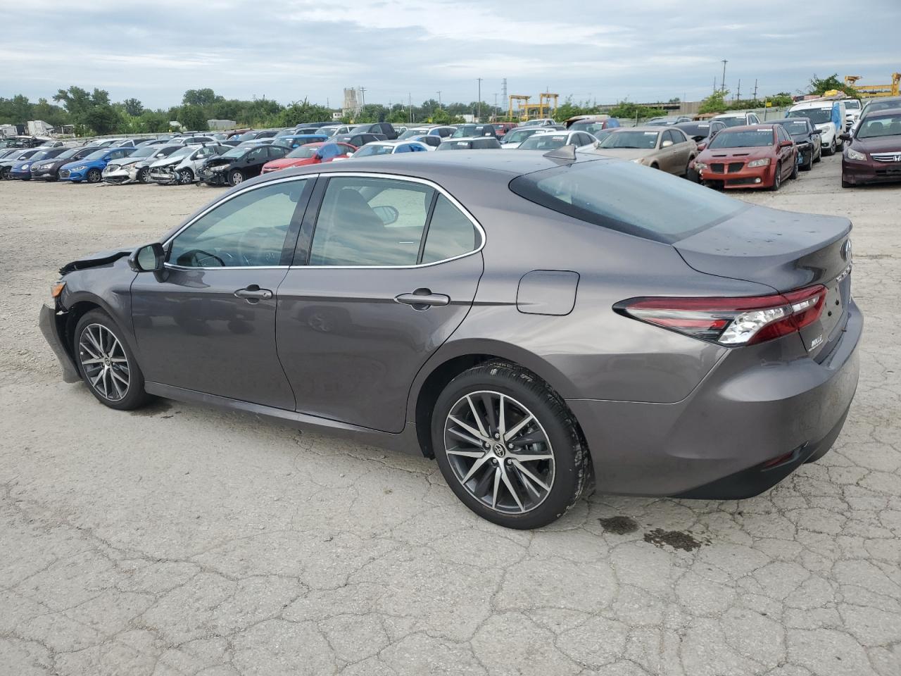 2024 TOYOTA CAMRY XLE VIN:4T1F11AK1RU854333