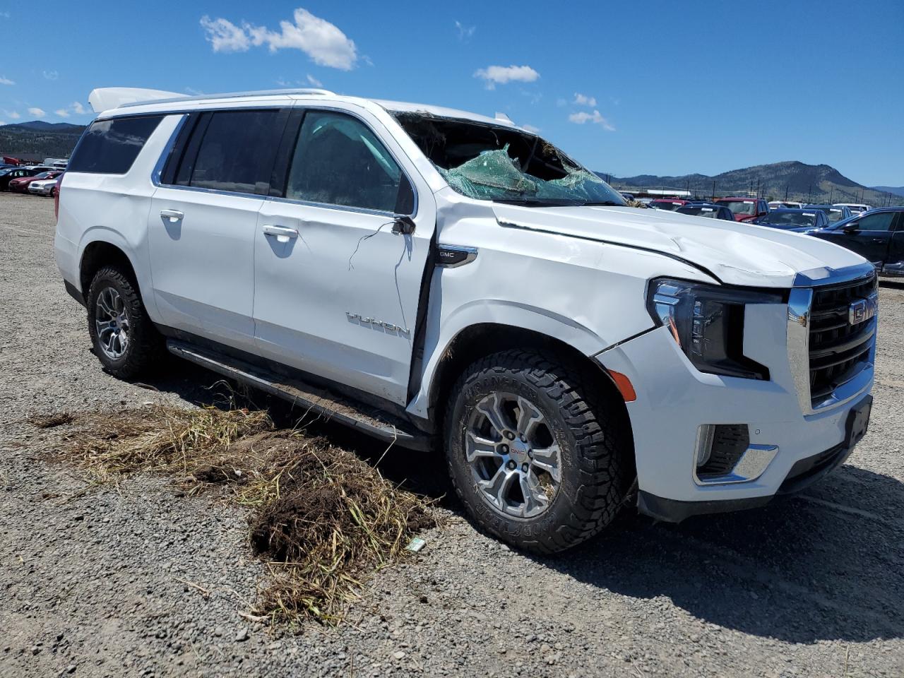 2022 GMC YUKON XL K1500 SLE VIN:1GKS2FKD6NR117790