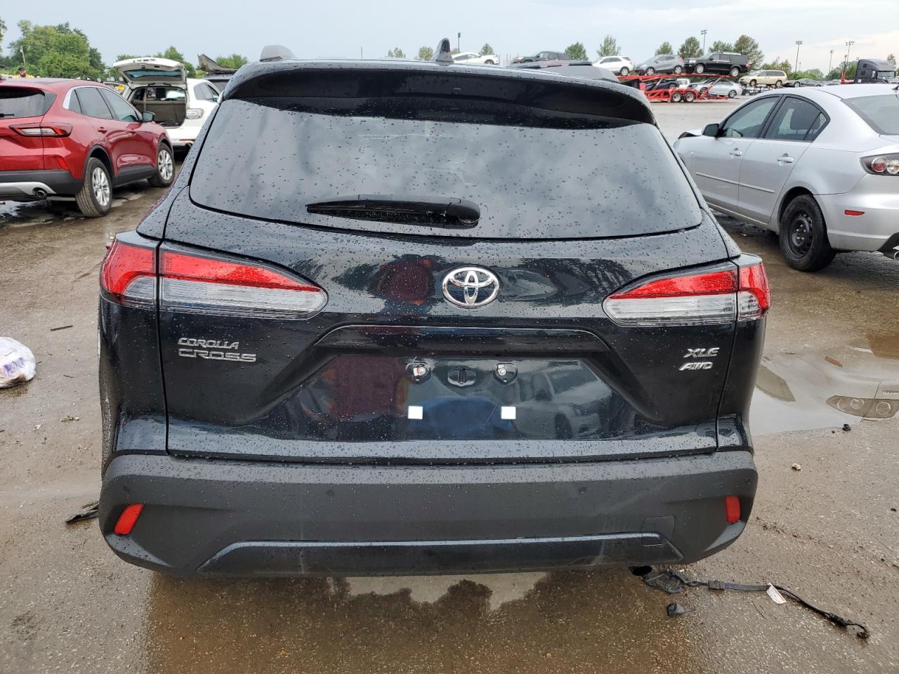 2022 TOYOTA COROLLA CROSS XLE VIN:7MUDAABG0NV002226