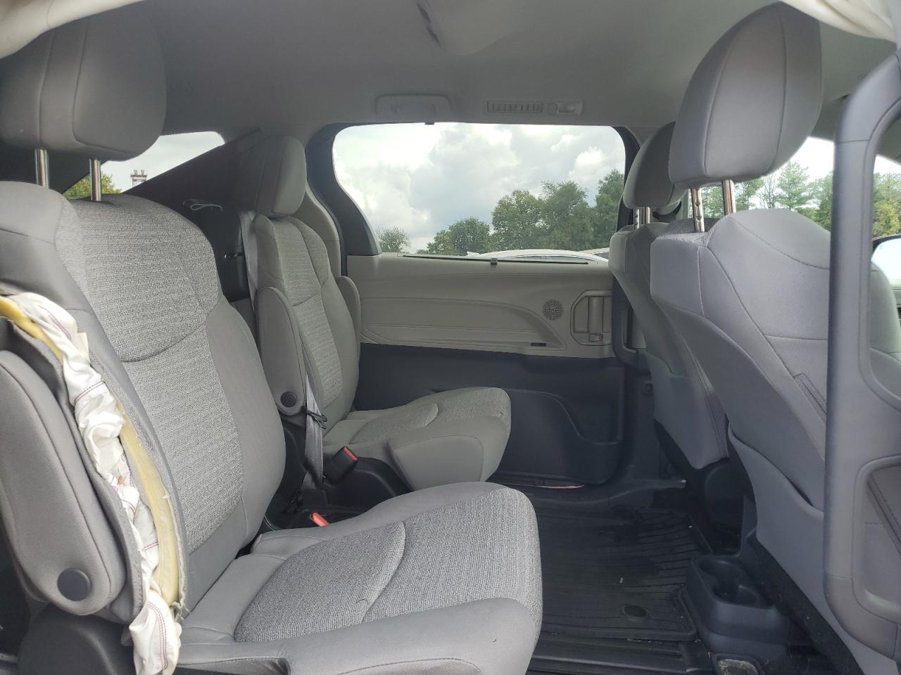 2022 TOYOTA SIENNA LE VIN:5TDKRKEC9NS088399