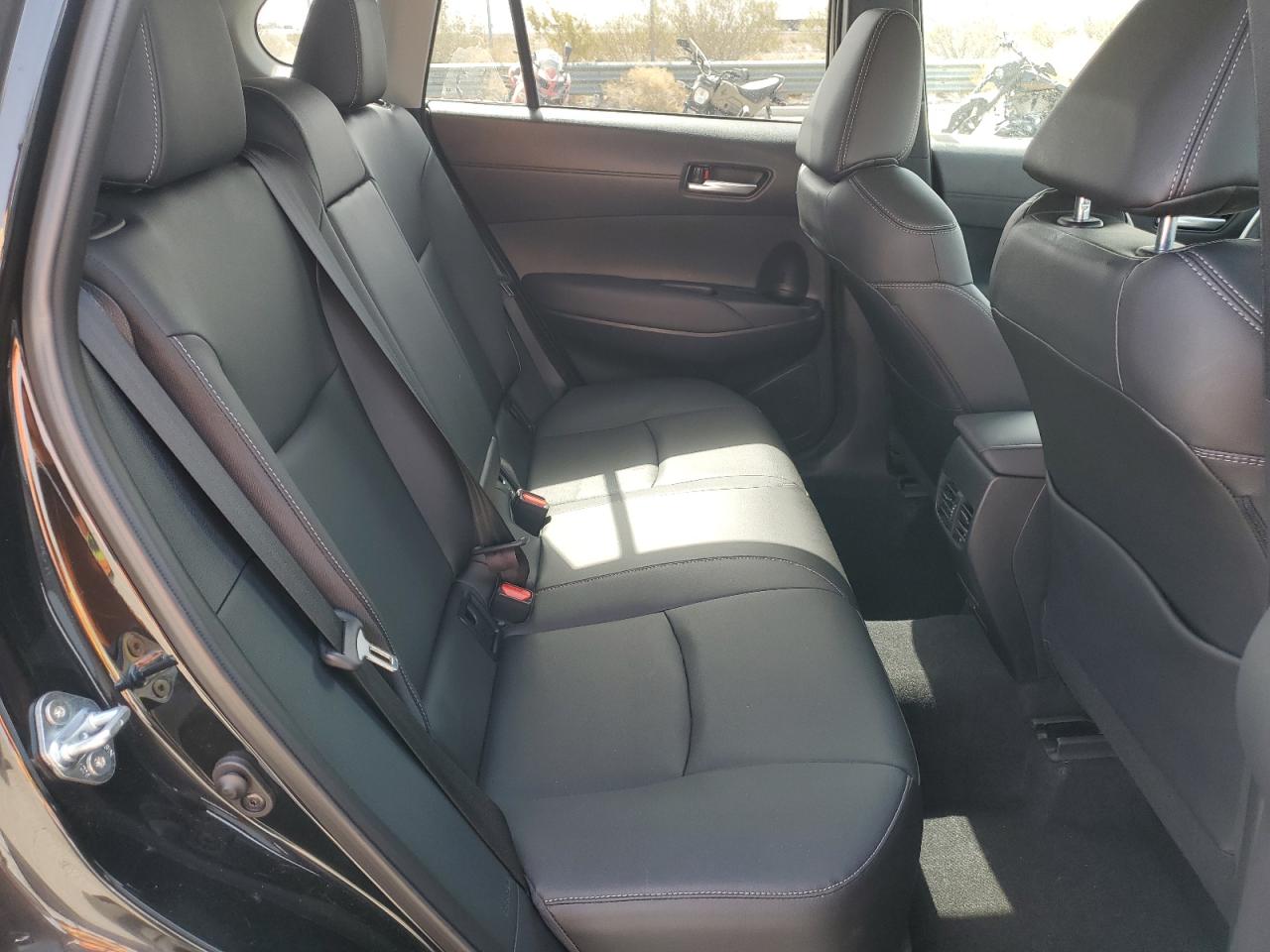 2023 TOYOTA COROLLA CROSS XLE VIN:7MUDAABG2PV062401