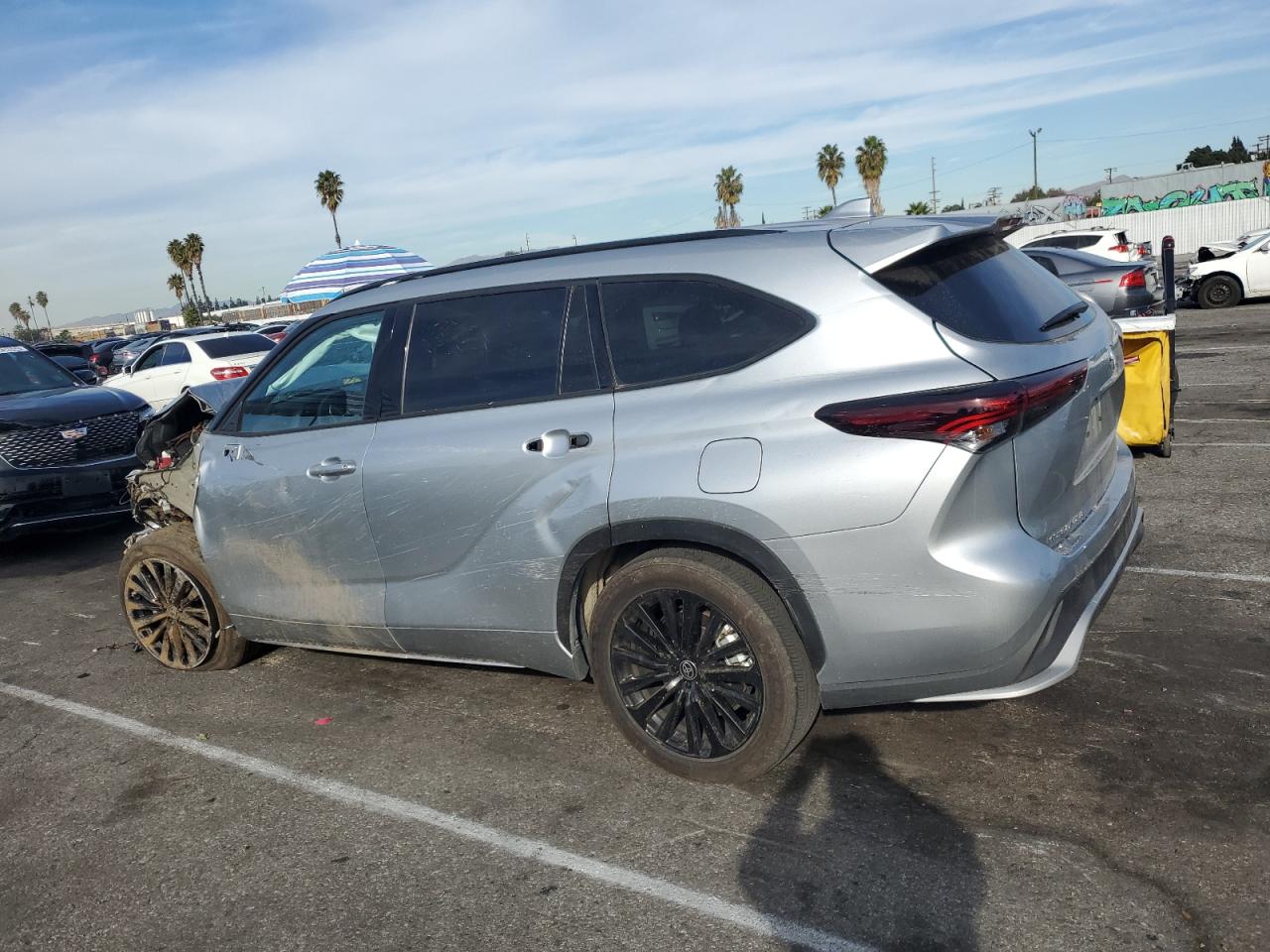 2024 TOYOTA HIGHLANDER LE VIN:5TDKDRAH6RS528836