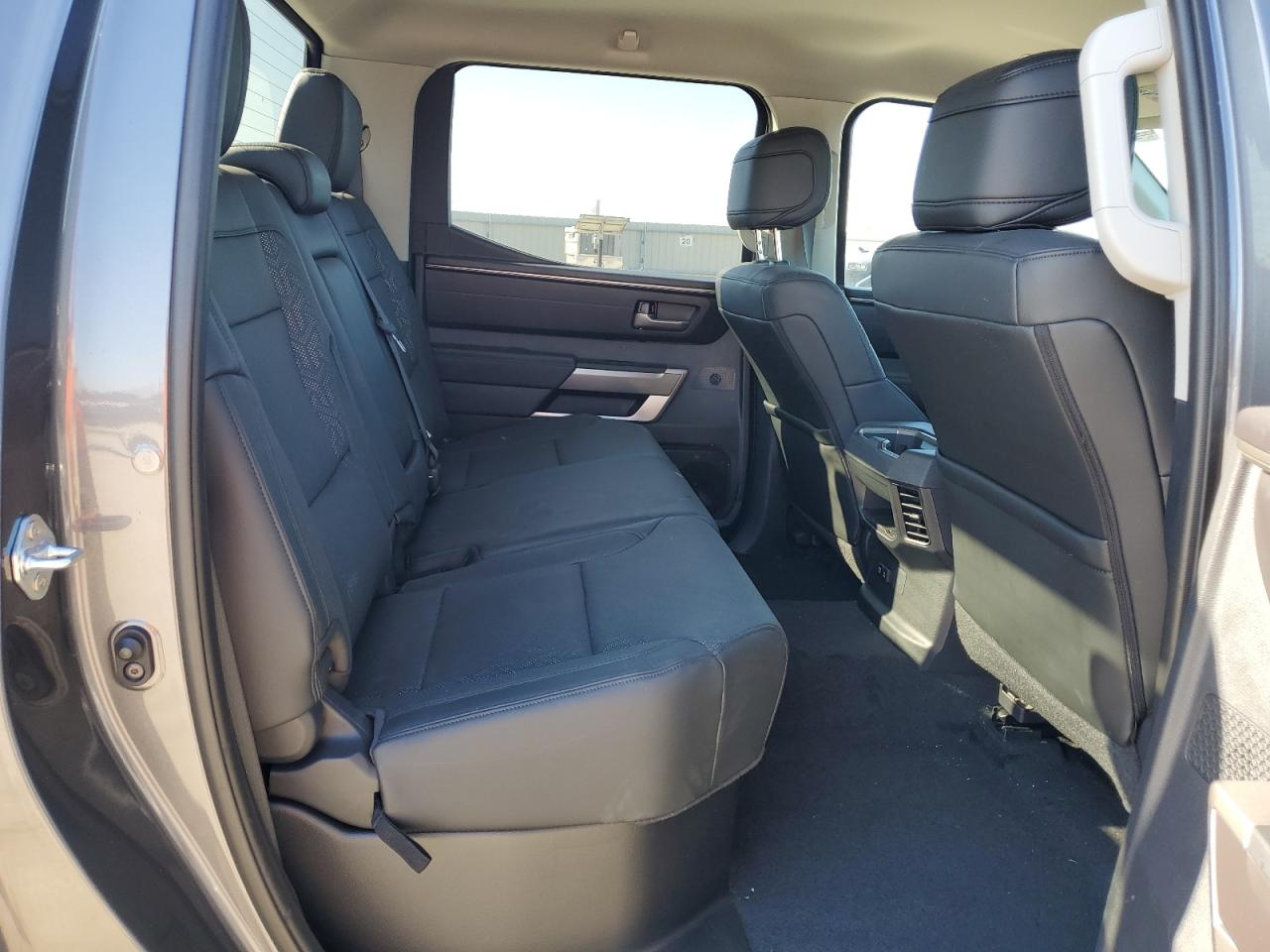 2024 TOYOTA TUNDRA CREWMAX SR VIN:5TFLA5DB0RX135020
