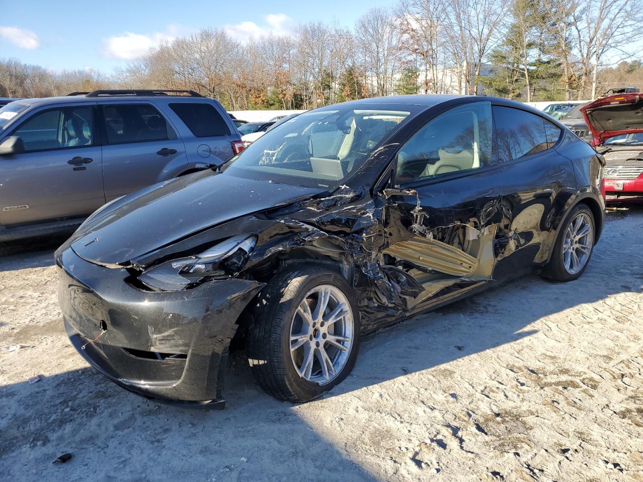 2024 TESLA MODEL Y  VIN:7SAYGAEE2RF981250