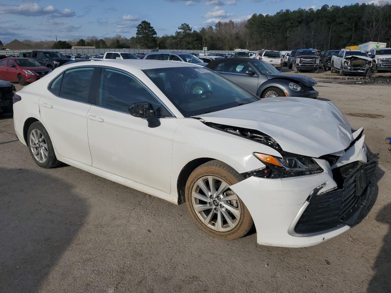 2022 TOYOTA CAMRY LE VIN:4T1C11AK9NU639537