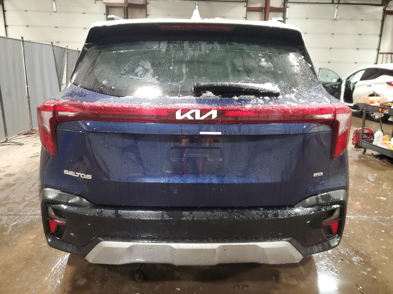 2024 KIA SELTOS SX VIN:KNDETCA72R7501793