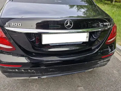 2020 Mercedes-Benz E 300 W1KZF4KB7LA804540 VIN:W1KZF4KB7LA804540