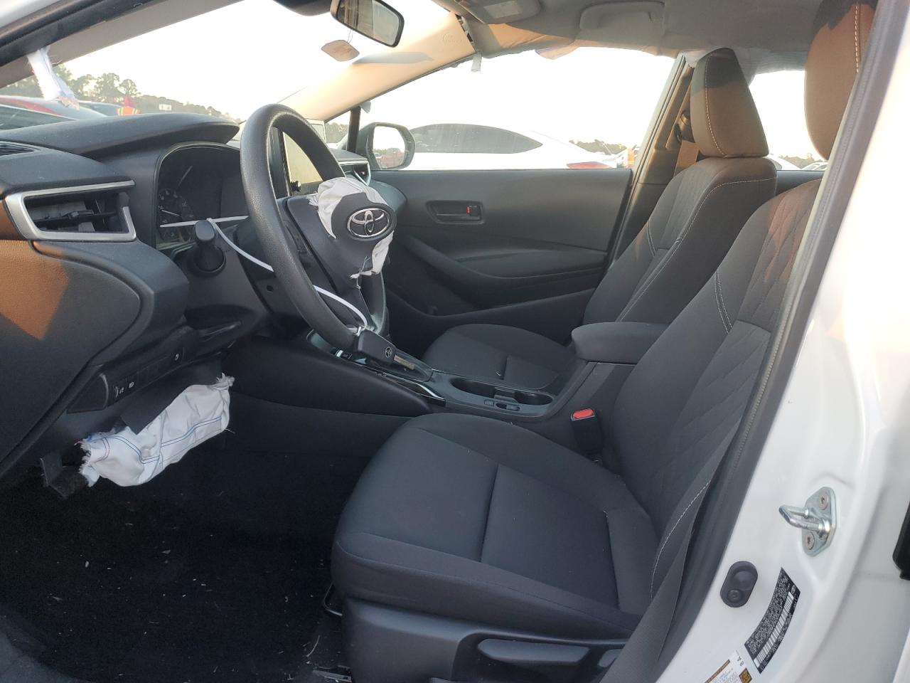 2024 TOYOTA COROLLA LE VIN:JTDBCMFE3R3042569