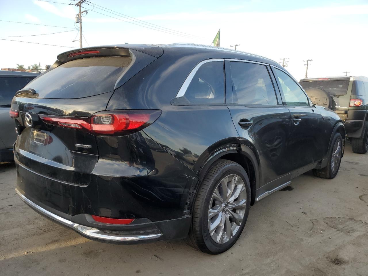 2024 MAZDA CX-90 PREMIUM VIN:JM3KKDHD1R1120275