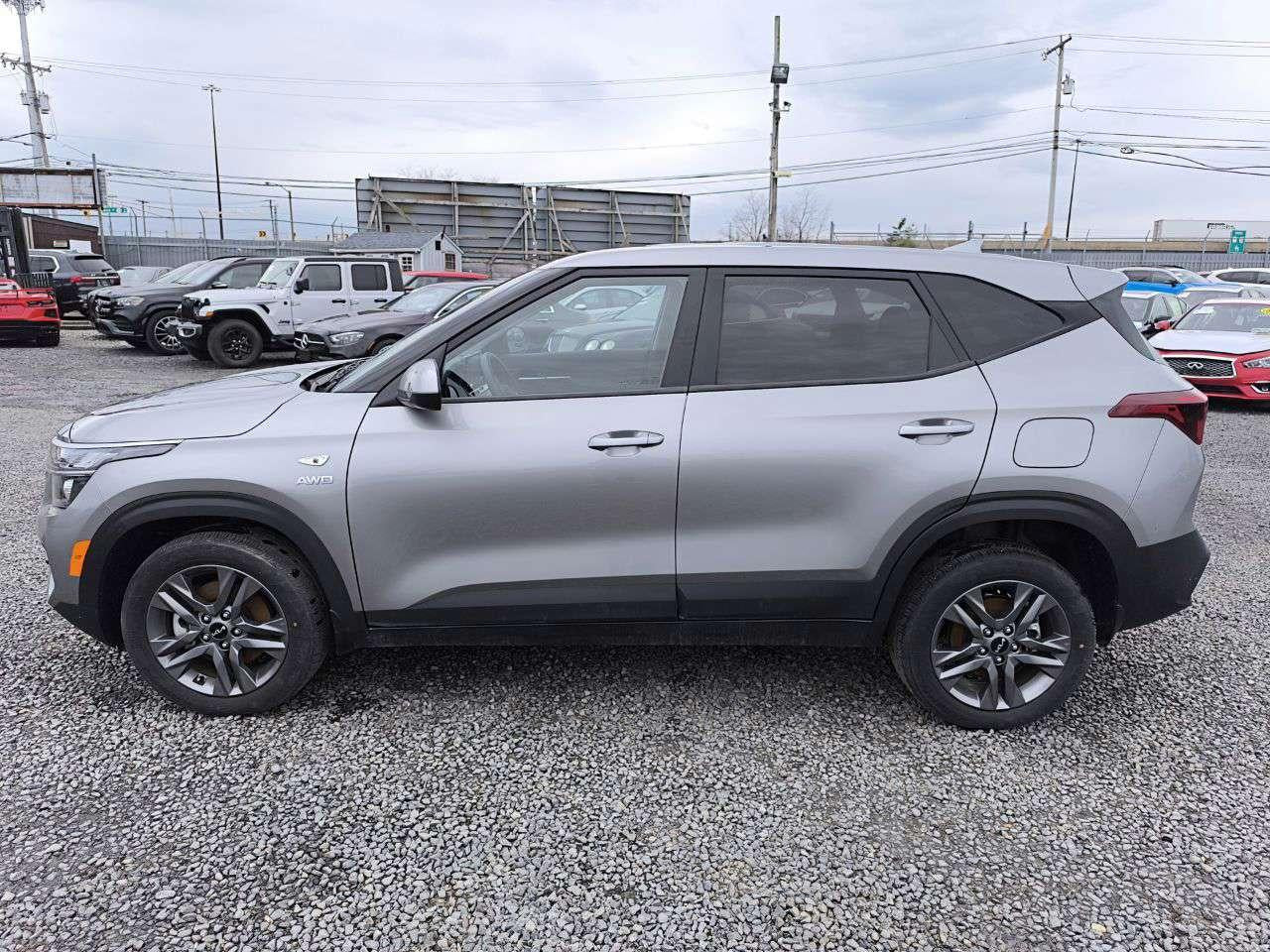 2023 KIA SELTOS LX VIN:KNDEPCAA3P7370564