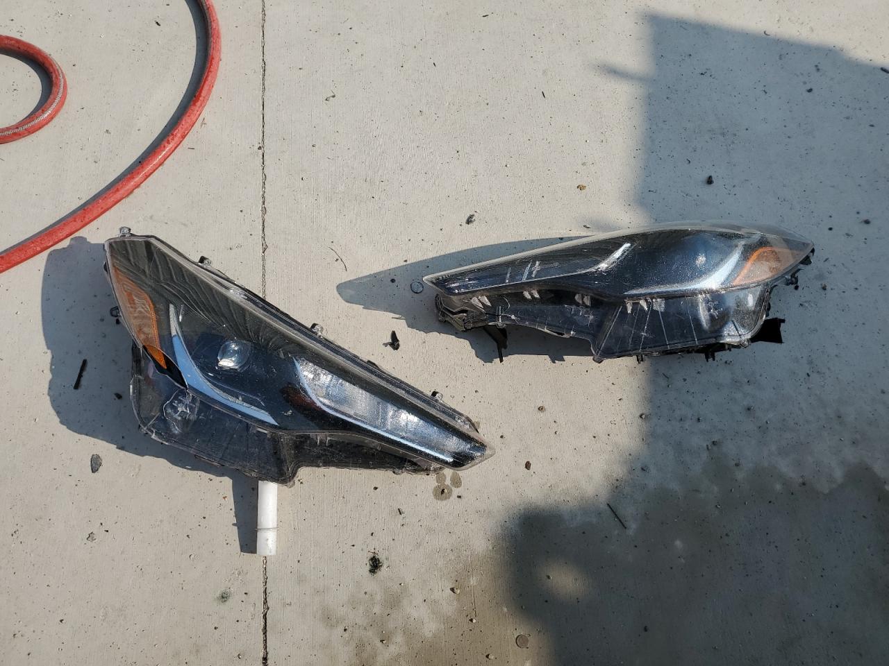 2022 TOYOTA COROLLA CROSS LE VIN:7MUBAABGXNV032115