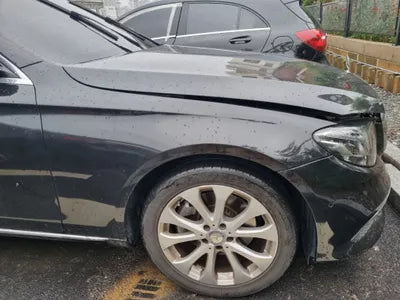 2017 Mercedes-Benz E 220 341KMWDDZF0EBXHA1 VIN:341KMWDDZF0EBXHA1