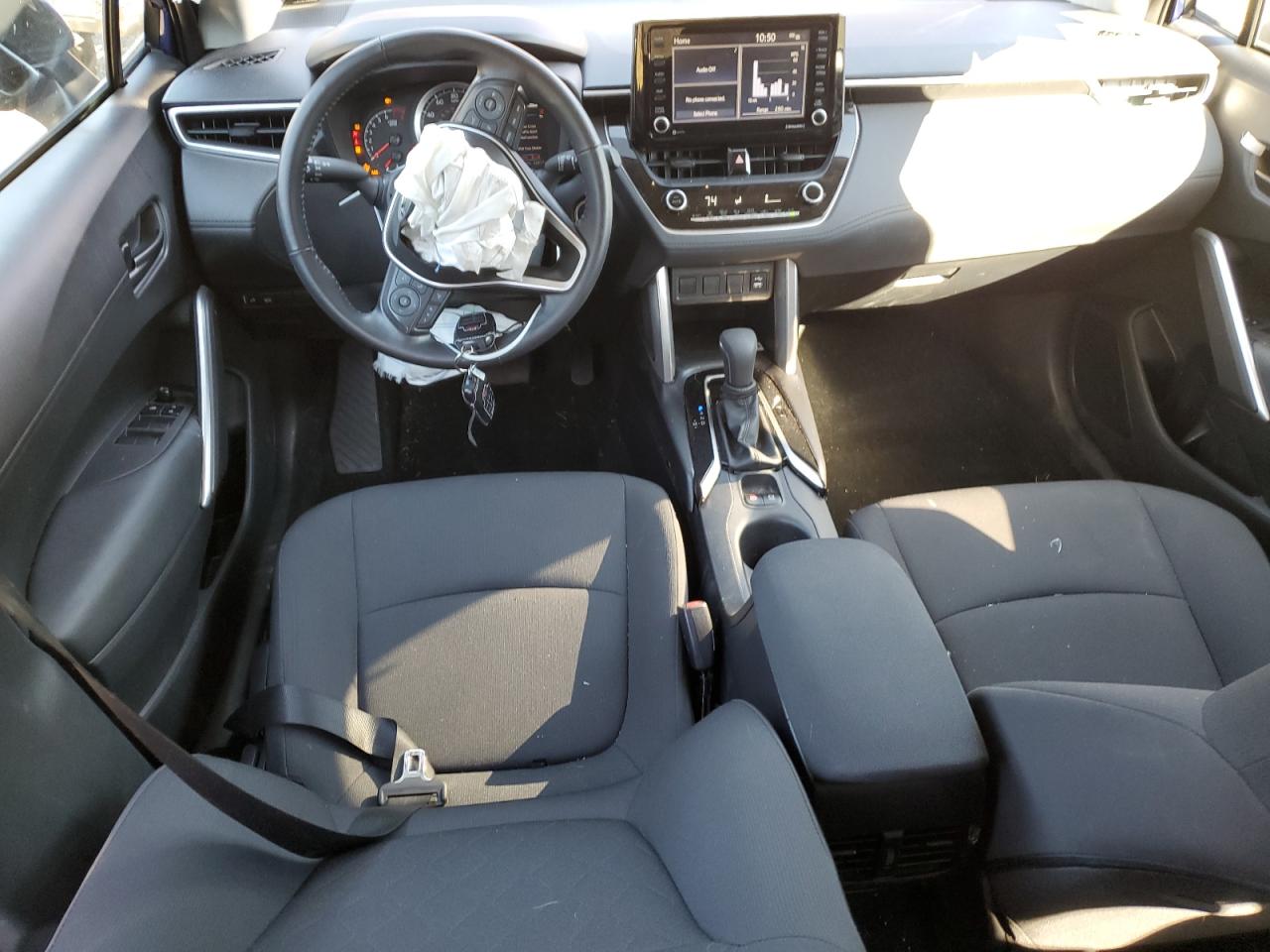 2022 TOYOTA COROLLA CROSS LE VIN:7MUCAABG4NV040389