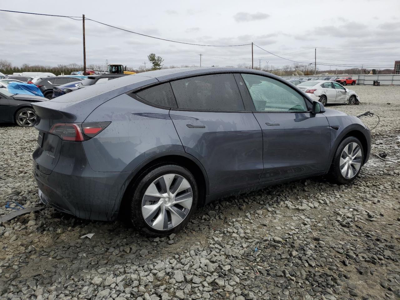 2023 TESLA MODEL Y  VIN:7SAYGDEE4PF895288
