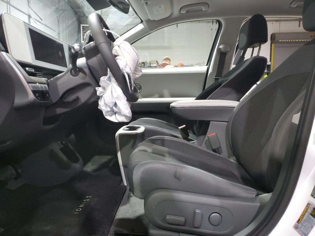 2024 HYUNDAI IONIQ 5 SEL VIN:KM8KNDDF3RU266212