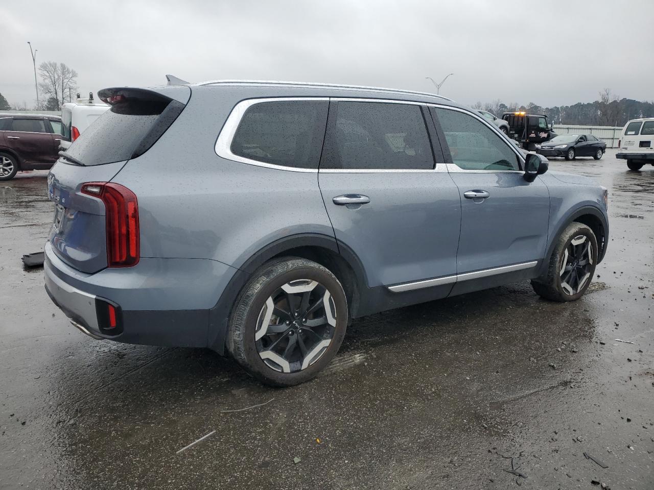 2024 KIA TELLURIDE S VIN:5XYP64GC7RG433343