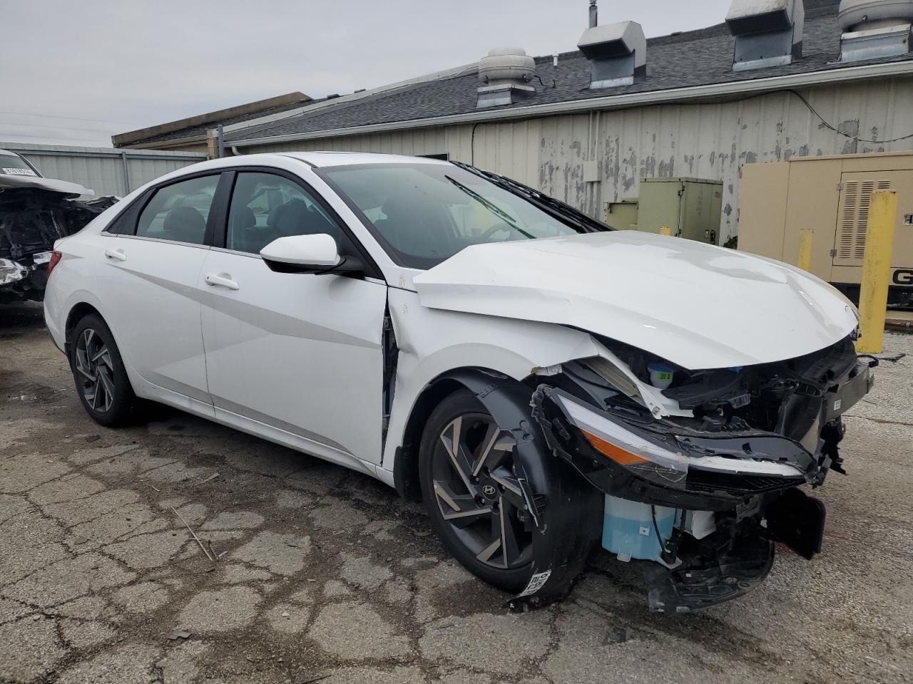 2024 HYUNDAI ELANTRA SEL VIN:KMHLS4DG9RU754117