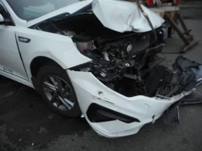 2022 Kia K5 KNAGU416BNA404889 VIN:KNAGU416BNA404889