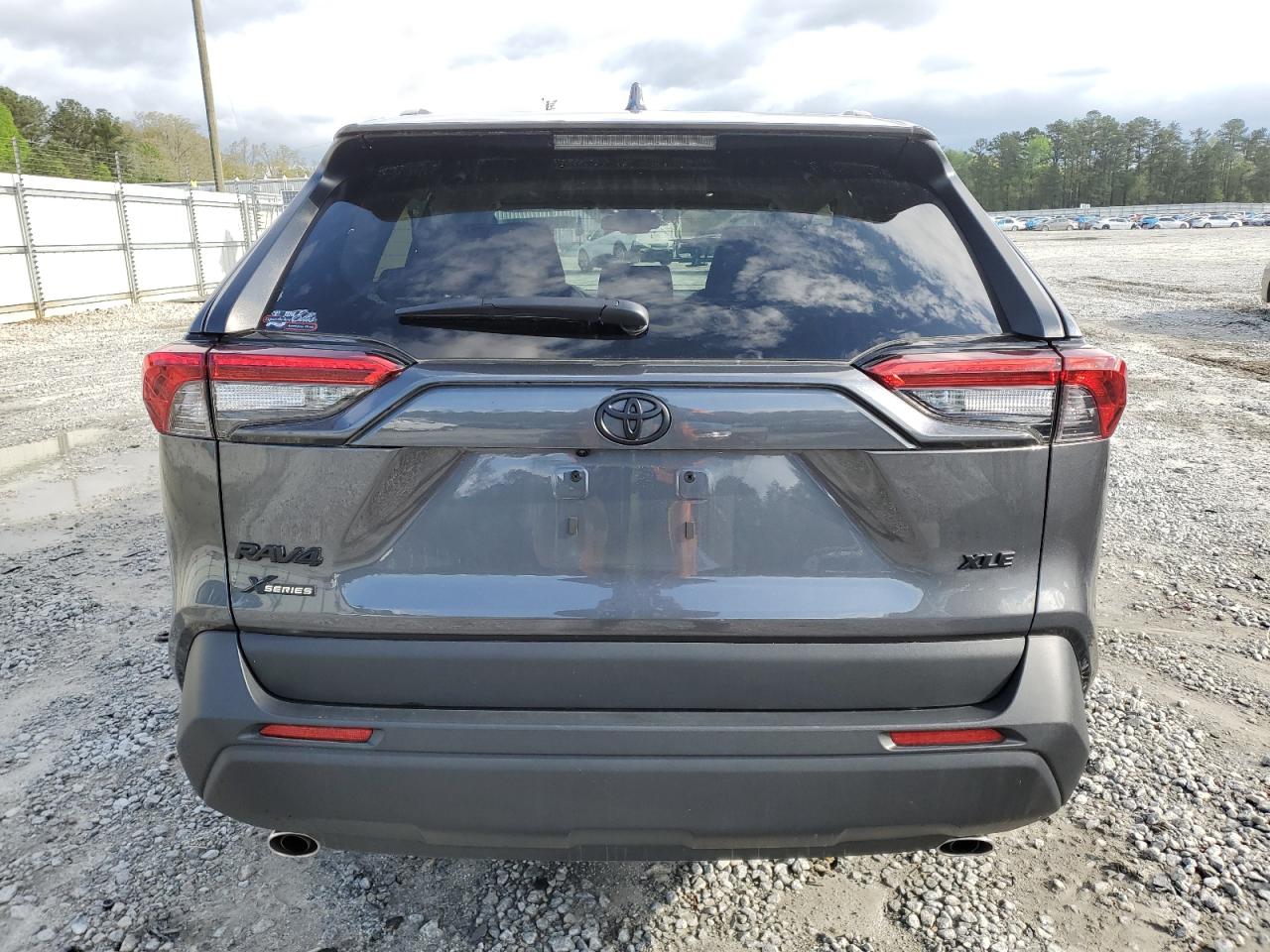 2023 TOYOTA RAV4 XLE VIN:2T3W1RFV8PC233081