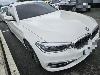 2018 BMW 530 VIN: