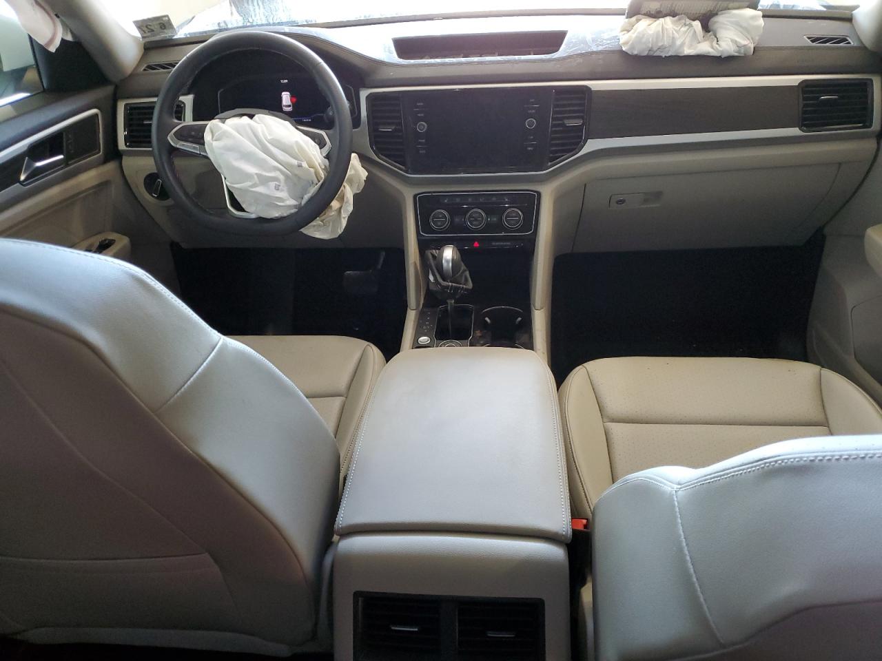 2022 VOLKSWAGEN ATLAS SE VIN:1V2HR2CA7NC526302