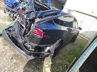 2023 Tesla Model X VIN:
