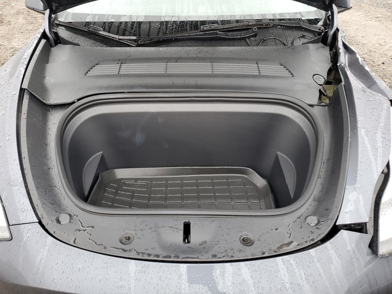 2023 TESLA MODEL Y  VIN:7SAYGDEE4PA136525