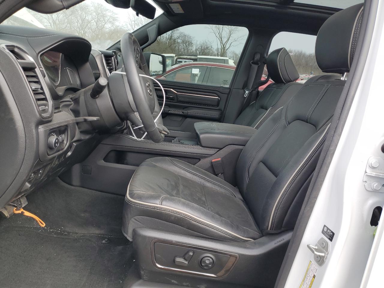 2024 RAM 1500 LIMITED VIN:1C6SRFHT9RN102954