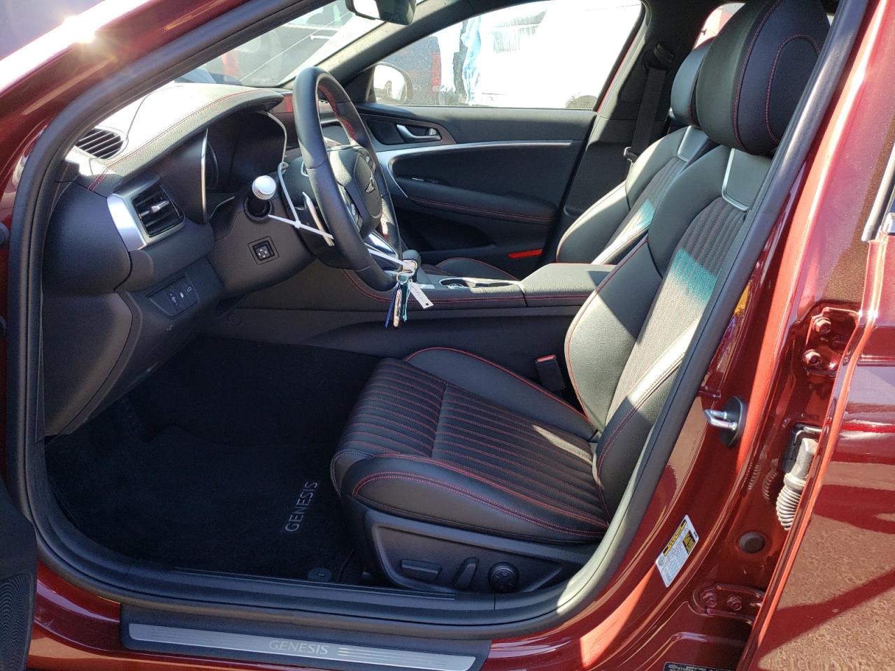 2024 GENESIS G70 BASE VIN:KMTG34SC0RU137404