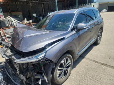2018 Hyundai Santa FE VIN: