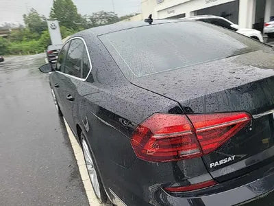 2018 Volkswagen Passat VIN: