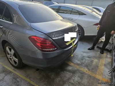 2017 Mercedes-Benz C 200 WDDWF3HB9HR232299 VIN:WDDWF3HB9HR232299