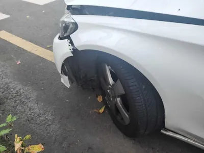 2015 Mercedes-Benz C 200 VIN: