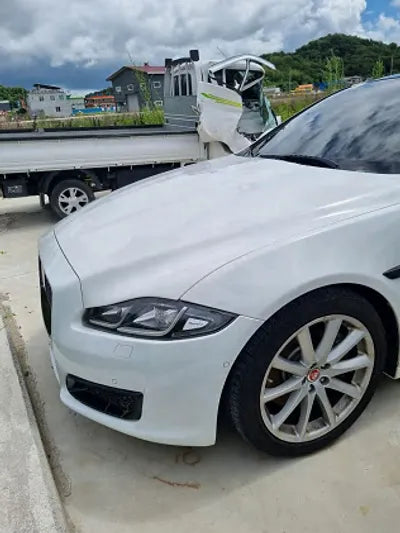 2016 Jaguar XJ SAJAA2292GNV99247 VIN:SAJAA2292GNV99247