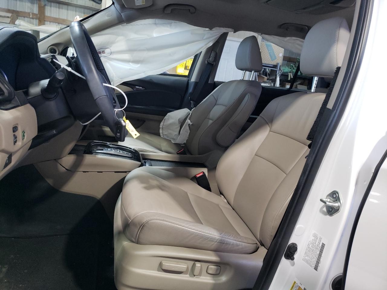 2022 HONDA PILOT TOURING VIN:5FNYF6H62NB018442