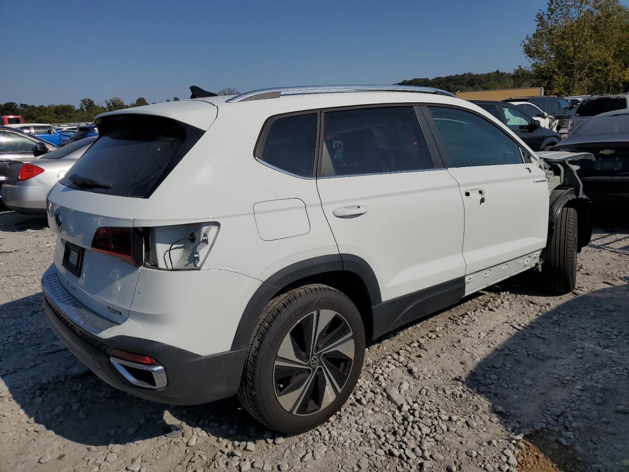 2023 VOLKSWAGEN TAOS SE VIN:3VVUX7B29PM352362