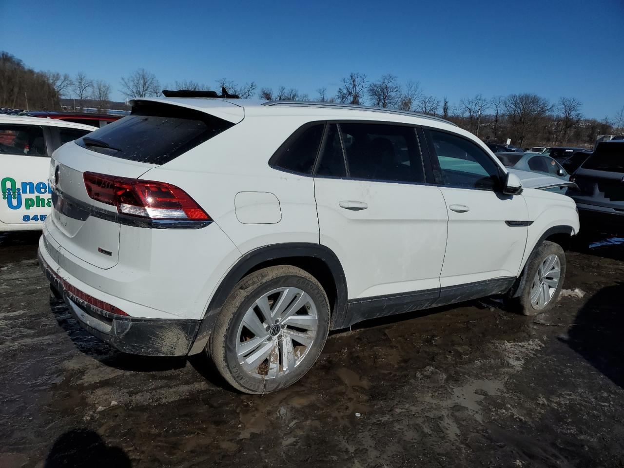 2022 VOLKSWAGEN ATLAS CROSS SPORT SE VIN:1V2KE2CA0NC214520