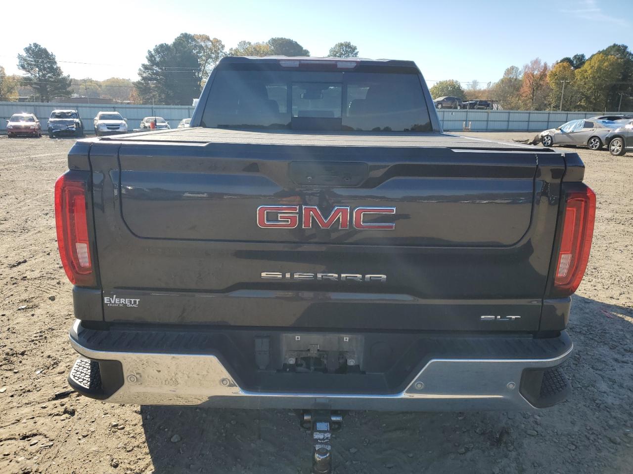 2022 GMC SIERRA K1500 SLT VIN:3GTUUDED9NG557310