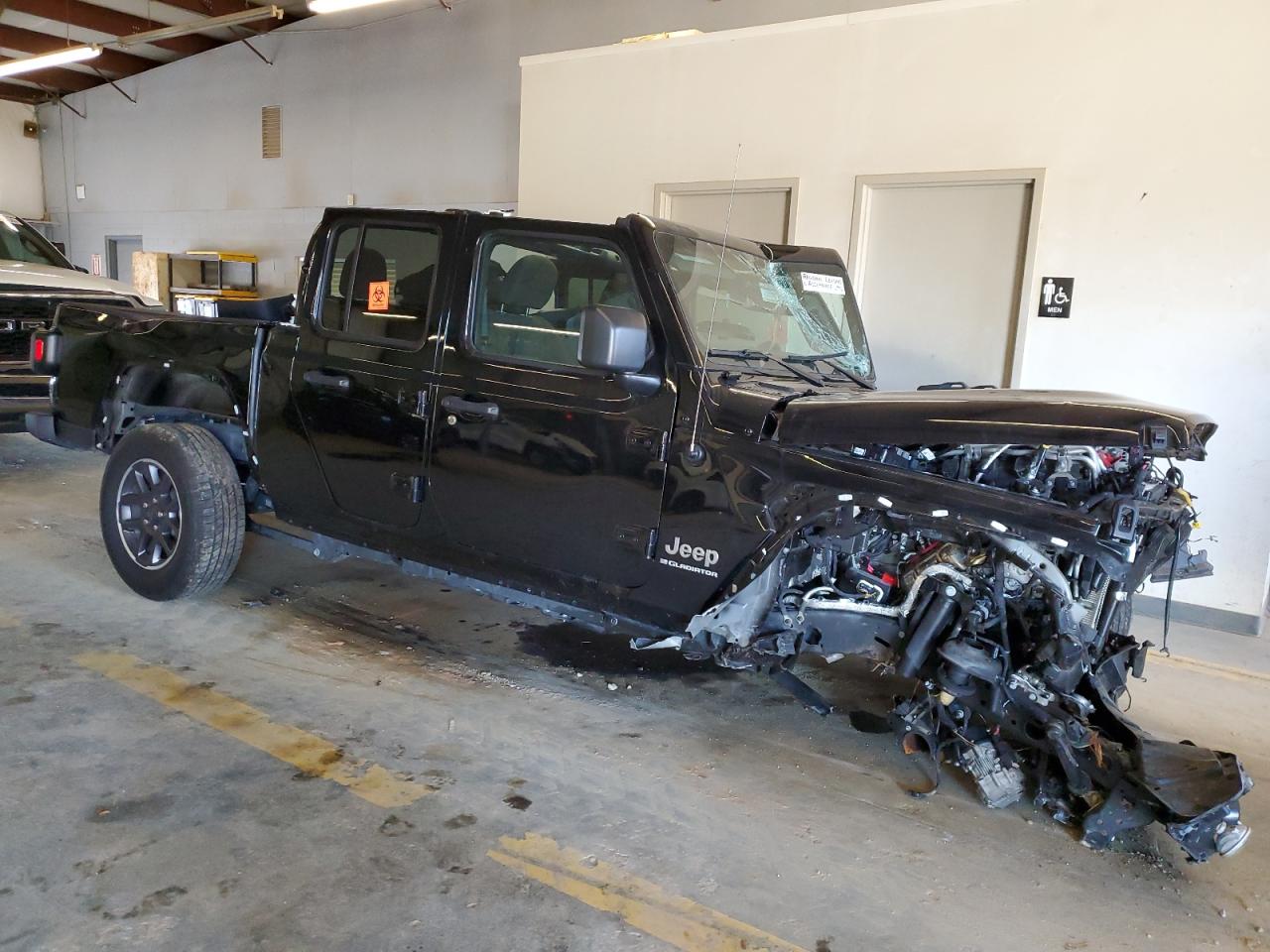 2023 JEEP GLADIATOR OVERLAND VIN:2T1BU4EEXDC075535
